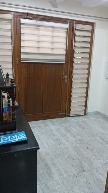 Bedroom in 1 BHK Builder Floor at Sector 37 – for Rent