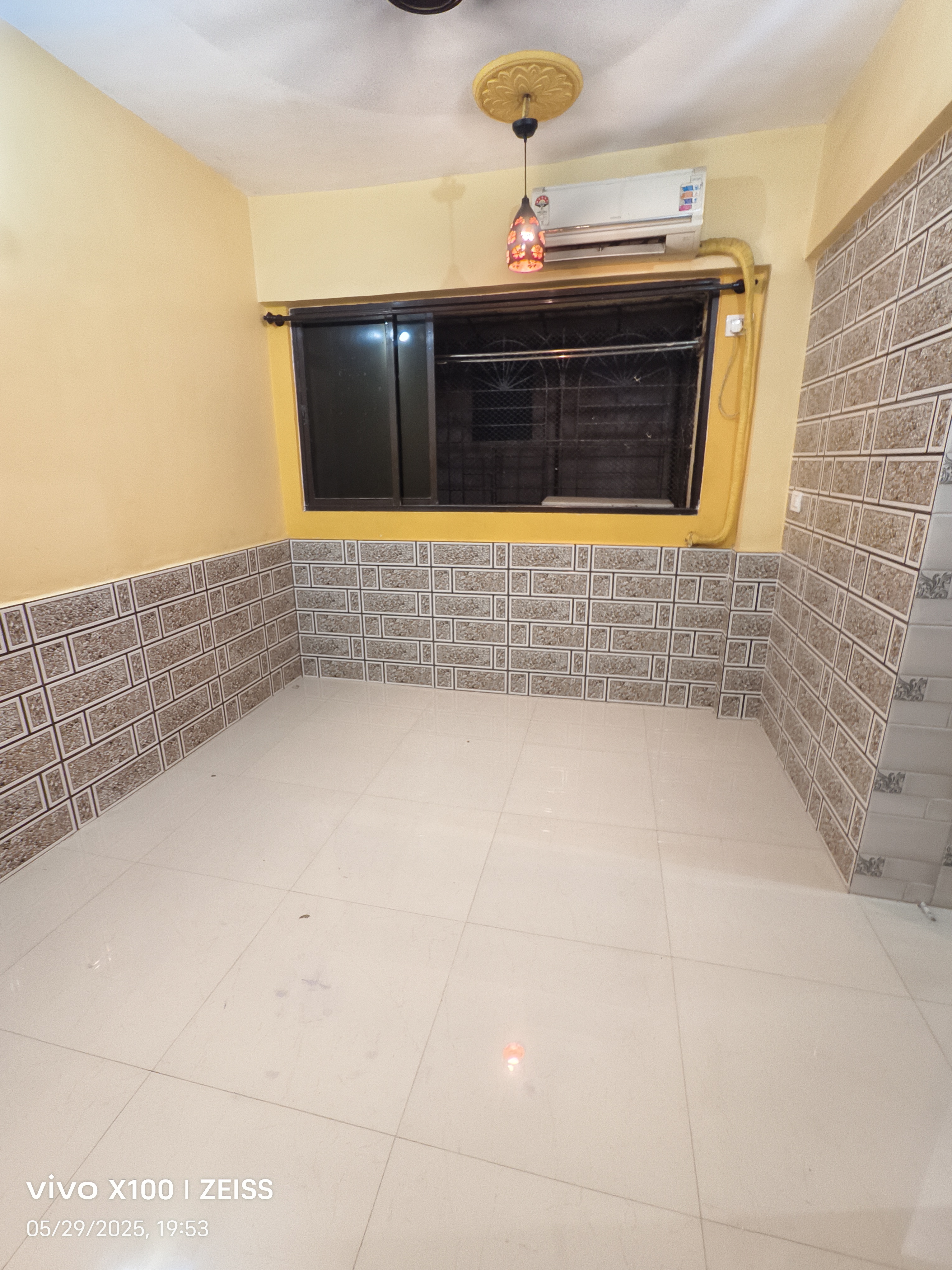 1 RkApartment For Rent in Akshay CHS Kalwa