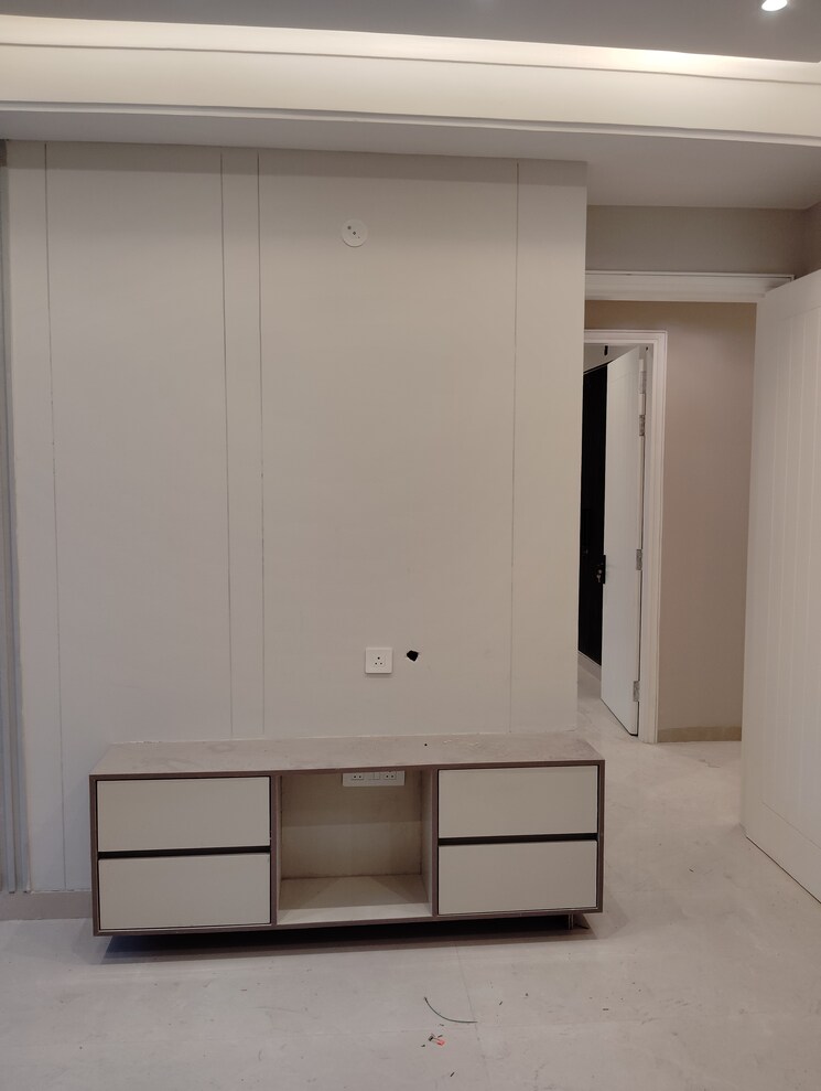 Room, sector 4 3 Bedroom 2200 Sq.Ft. Builder Floor In Sector 4 Gurgaon 8758782