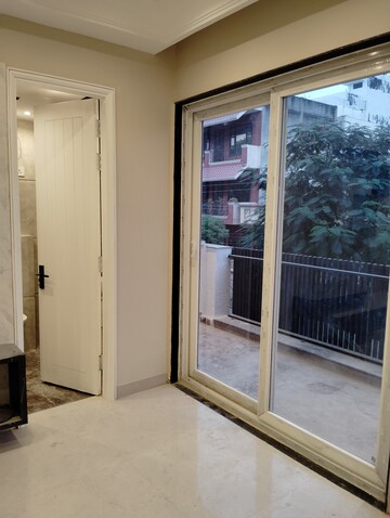 Room in 3 BHK Builder Floor at Sector 4 – for Sale