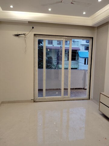 Room in 3 BHK Builder Floor at Sector 4 – for Sale