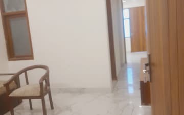 1 BHK Builder Floor For Rent in Sarvapriya Vihar