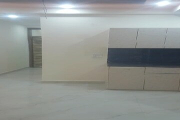 Room in 2 BHK Builder Floor at Vrindavan Garden – for Sale