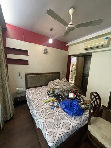 Team Area in 2 BHK Apartment at Nav Bahar, Khar West – for Rent