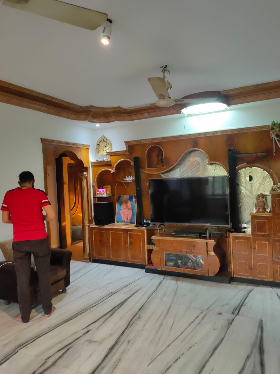 3 BHK + Extra Room Apartment For Rent in Raheja Solitaire