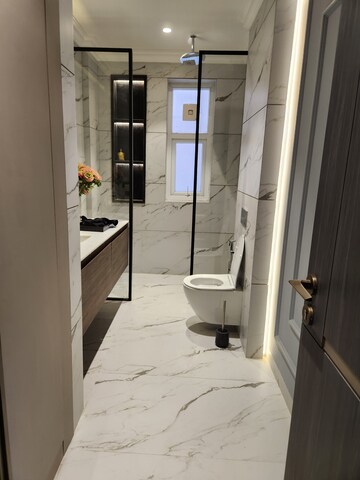Bathroom in 4 BHK Apartment at Anant Raj The Estate Floors, Sector 63a – for Sale