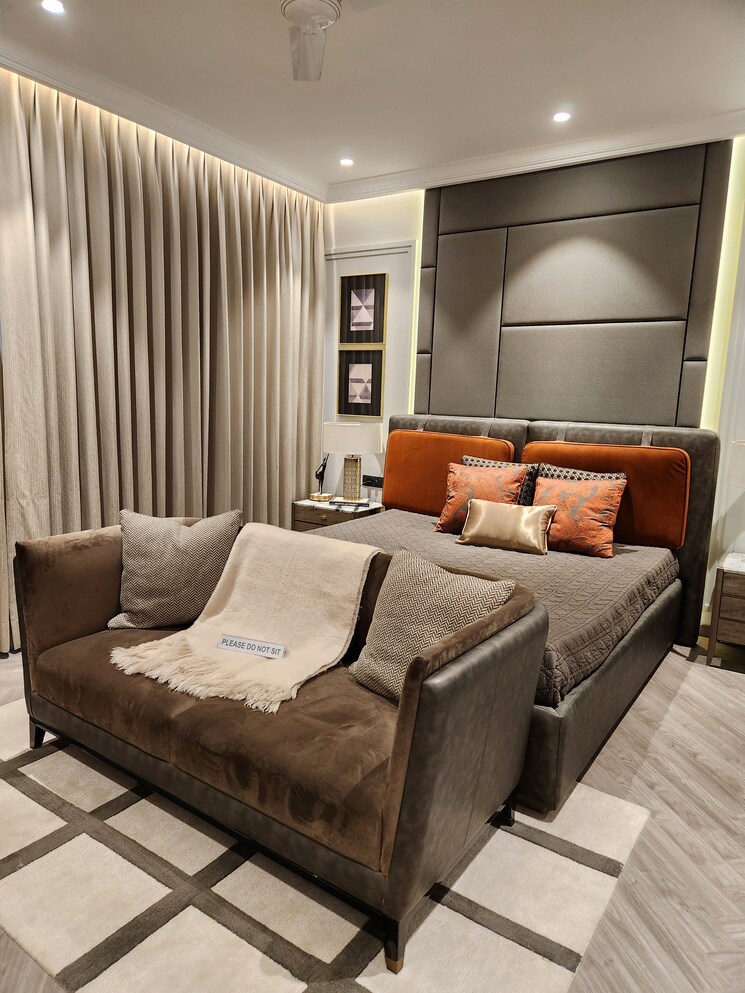Bedroom, anant-raj-the-estate-floors 4 Bedroom 4300 Sq.Ft. Apartment In Sector 63a Gurgaon 8759073