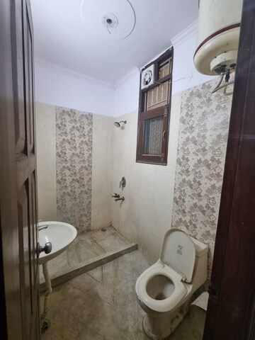 Bathroom in 3 BHK Apartment at Abhinav Apartment Baner, Baner – for Sale