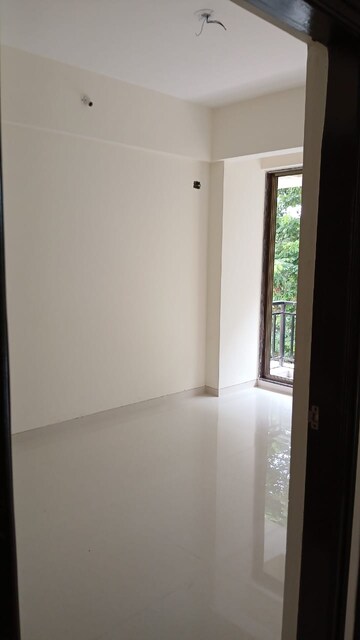 Room in 3 BHK Apartment at Ajanta CHS Shivaji Nagar, Shivaji Nagar – for Sale