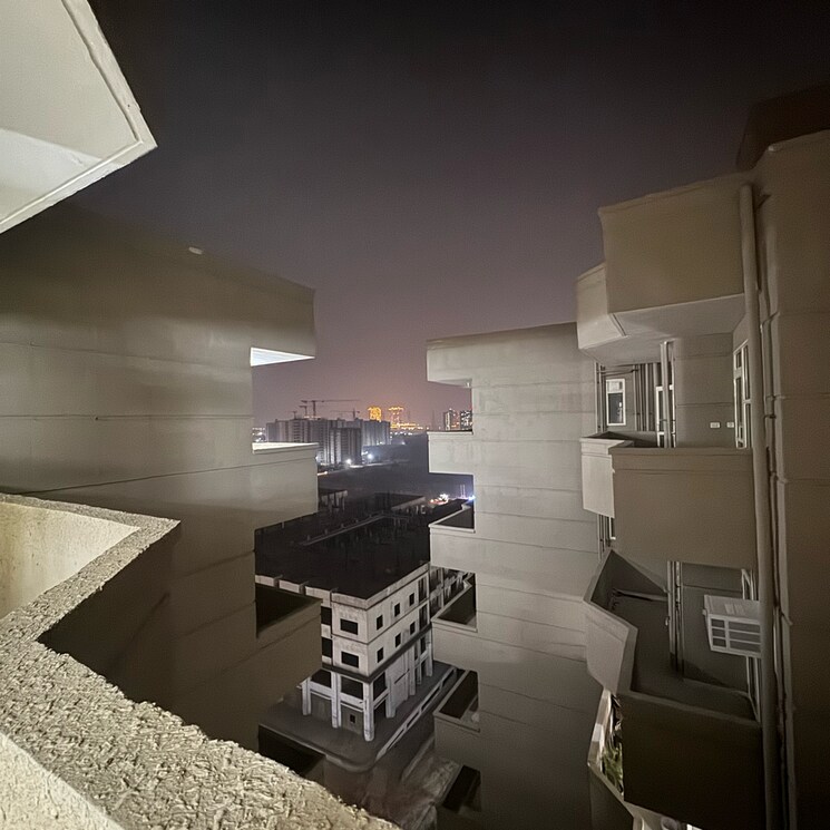 Team Area, pyramid-pride 2 Bedroom 598 Sq.Ft. Apartment In Sector 76 Gurgaon 8759459