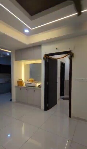 Room in 2 BHK Apartment at Rajapushpa Provincia, Narsingi – for Rent