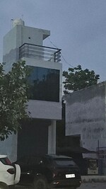 27 Sq.Yd. Retail Shop in Sector 21D