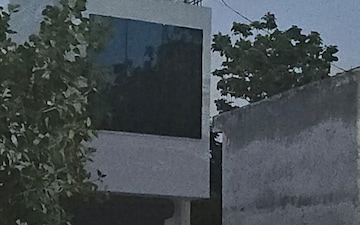 Shop For Sale in Sector 21d