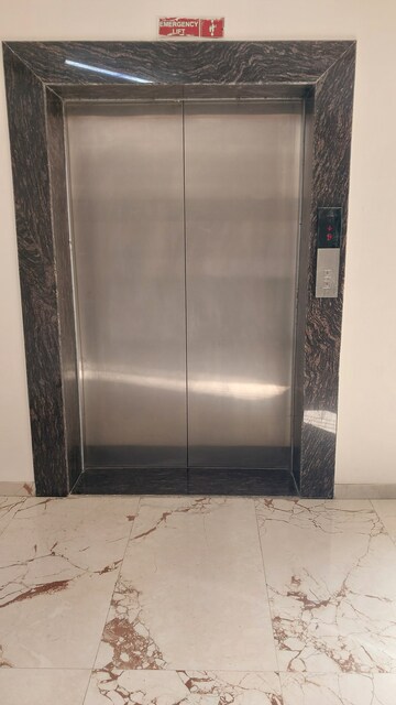 Lift in 2 BHK Apartment at Bharat Ecovistas, Shilphata – for Sale