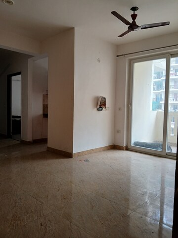 2 BHK Apartment For Rent in Ansal Royal Heritage, Sector 70