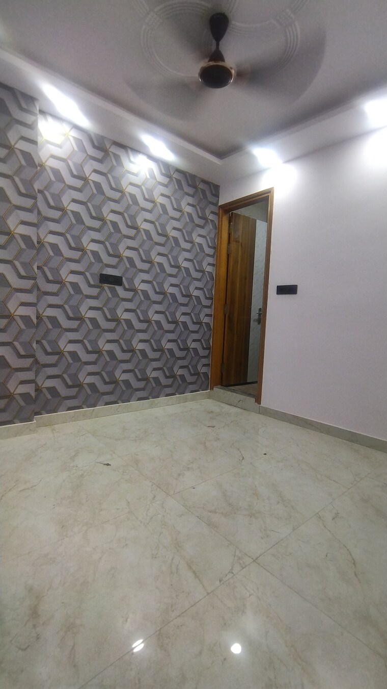Room, govindpuri 2 Bedroom 6500 Sq.Ft. Builder Floor In Govindpuri Delhi 8759513