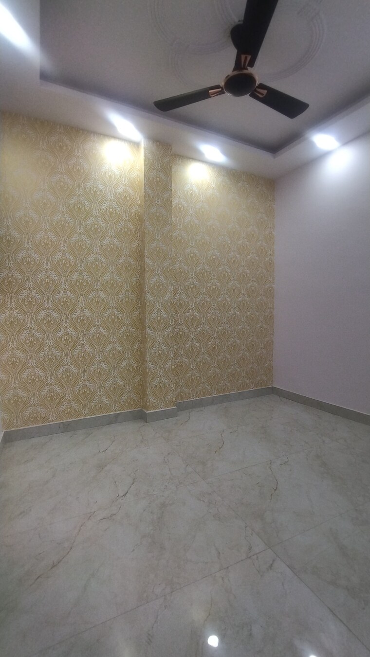 Room, govindpuri 2 Bedroom 6500 Sq.Ft. Builder Floor In Govindpuri Delhi 8759513