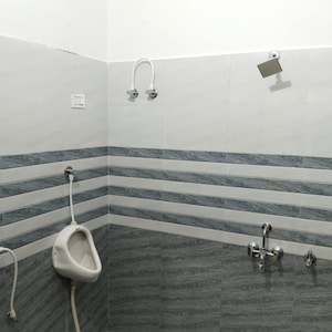Bathroom in 2 BHK Independent House at Matiyari – for Sale