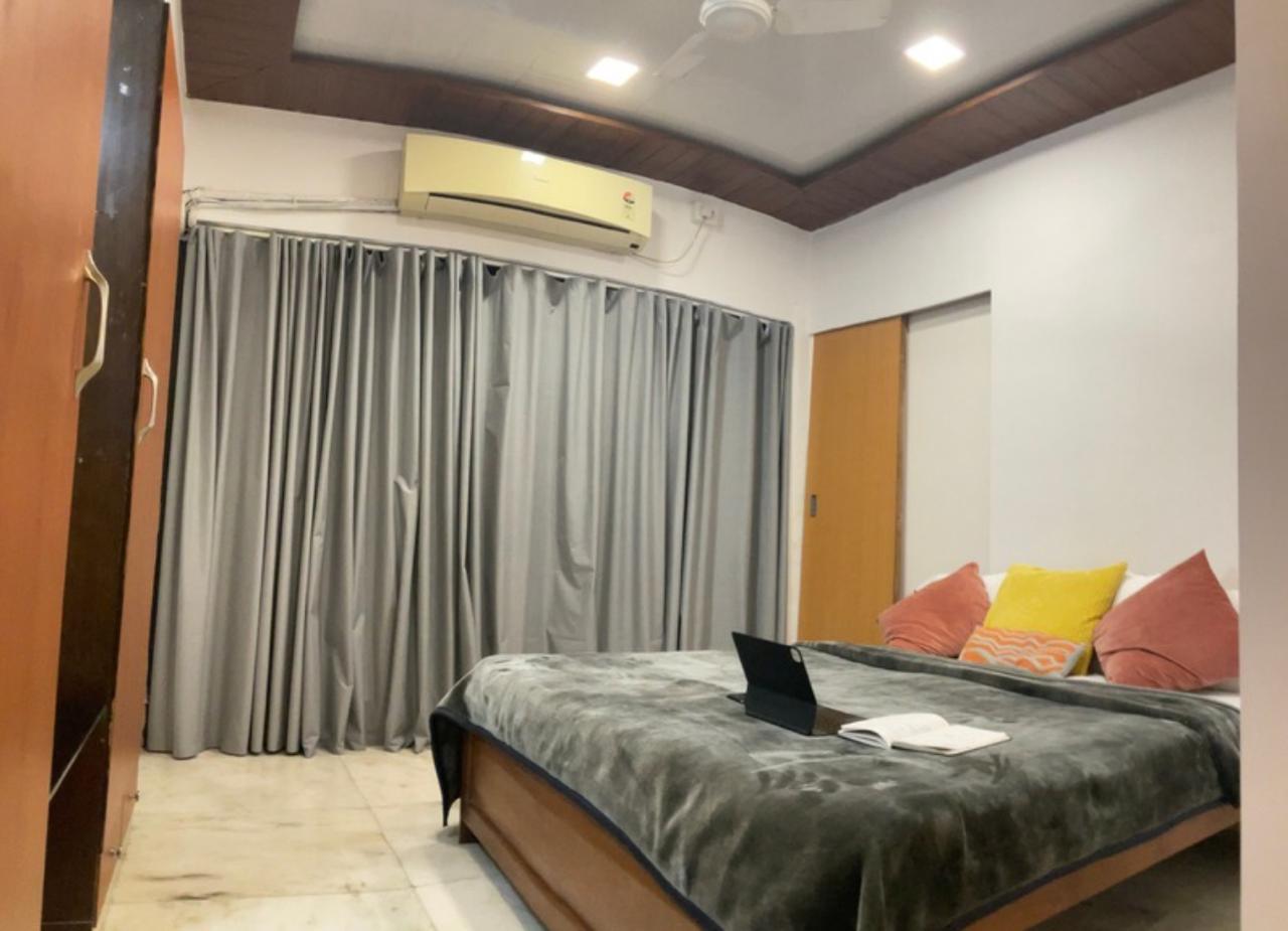 3 BHK Apartment For Rent in Rustomjee Azziano Wing D