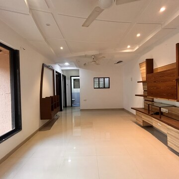 Building Lobby in 2 BHK Apartment at Suncity Complex, Tirandaz – for Rent
