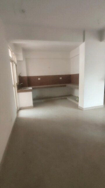 Furnished Amenities in 3 BHK Apartment at Keltech Golf Vista, Dundahera – for Sale