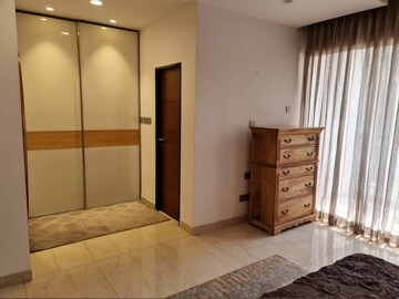 Room in 3 BHK Apartment at My Home Bhooja, Hi Tech City – for Rent