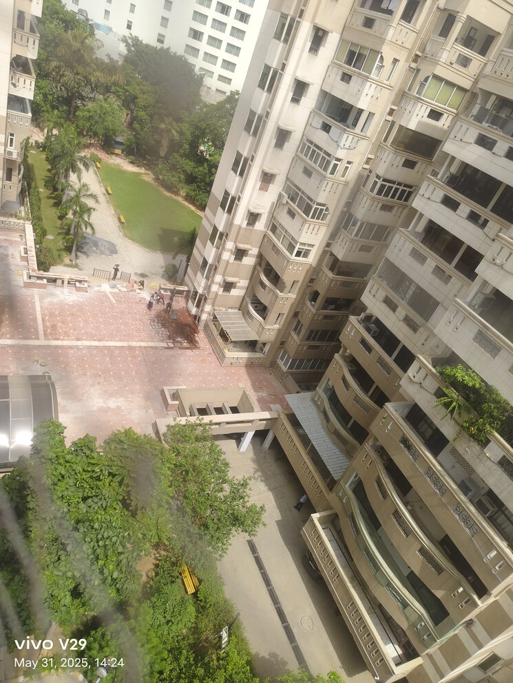 Exterior View, hextax-commune 3 Bedroom 2250 Sq.Ft. Apartment In Sector 43 Gurgaon 8759585