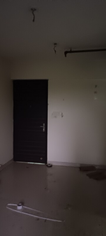 Room in 2 BHK Apartment at Ajmera Yogidham New Era, Kalyan West – for Rent