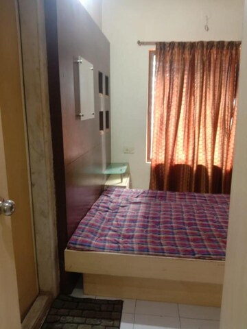 Bedroom in 2 BHK Apartment at Arpan Darpan CHS, Goregaon East – for Rent