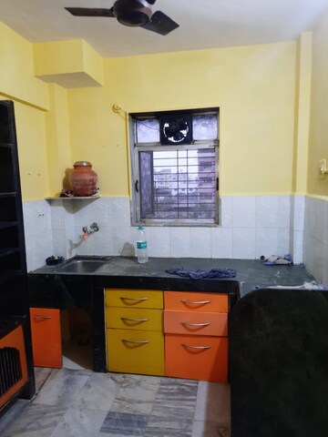 Kitchen in 1.5 BHK Apartment at Kalyan West – for Rent