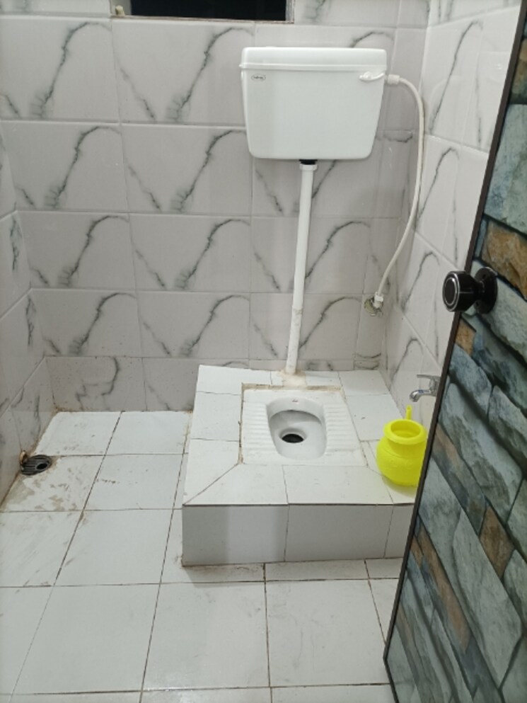 Bathroom, picnic garden 3.5 Bedroom 1100 Sq.Ft. Villa In Picnic Garden Kolkata 8759724