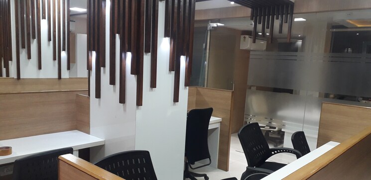 Team Area, netaji subhash place Commercial Office Space 2000 Sq.Ft. In Netaji Subhash Place Delhi 8759753