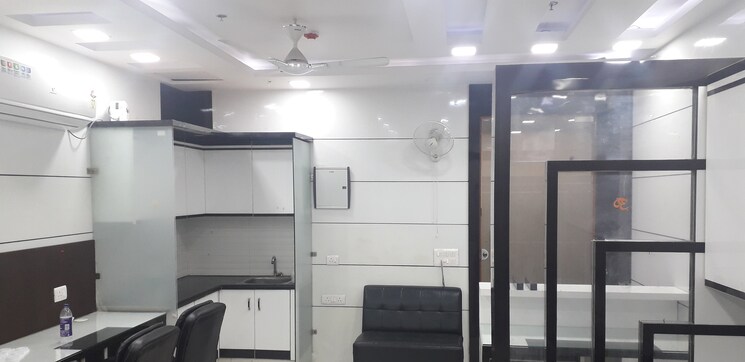 Kitchen, netaji subhash place Commercial Office Space 750 Sq.Ft. In Netaji Subhash Place Delhi 8759768
