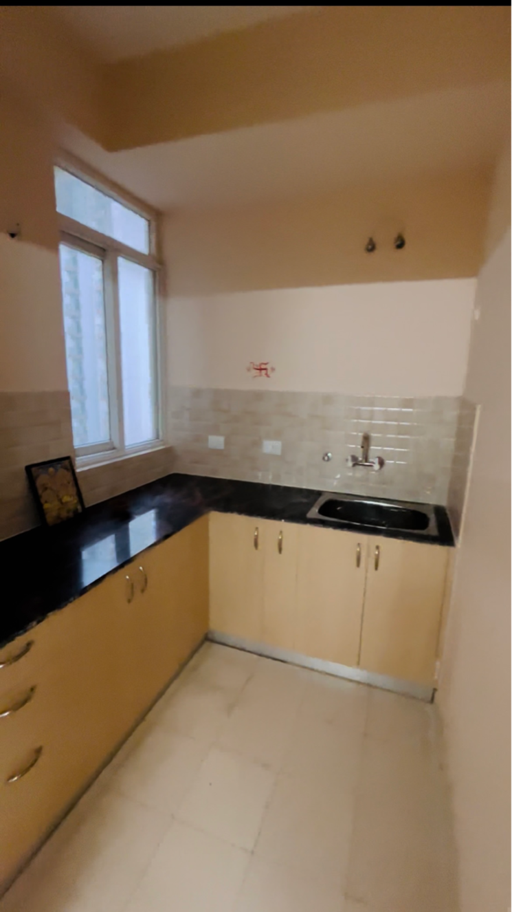 Kitchen, amrapali-dream-valley 2 Bedroom 805 Sq.Ft. Apartment In Amrapali Dream Valley Greater Noida 8759778