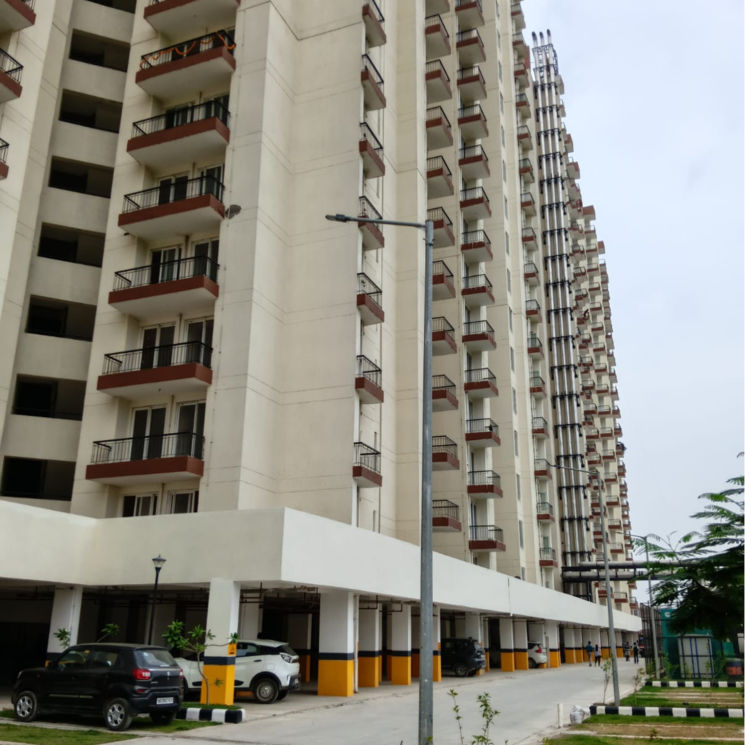 Exterior View, amrapali-dream-valley 2 Bedroom 805 Sq.Ft. Apartment In Amrapali Dream Valley Greater Noida 8759784