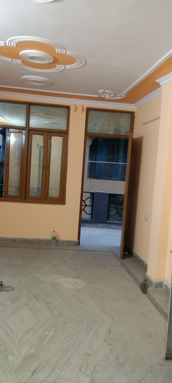 1 RkBuilder Floor For Rent in Mehrauli 