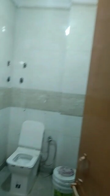 Bathroom in 1 RK Builder Floor at Mehrauli – for Rent