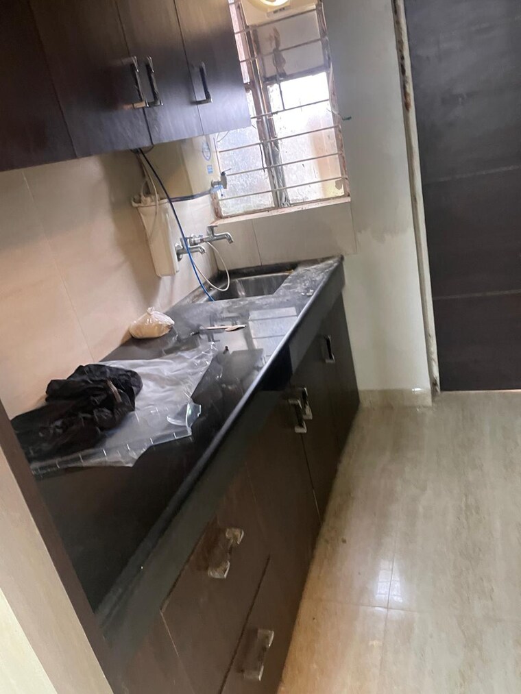 Kitchen, pioneer-park-phase-1 1 RK 203 Sq.Ft. Apartment In Sector 61 Gurgaon 8759785