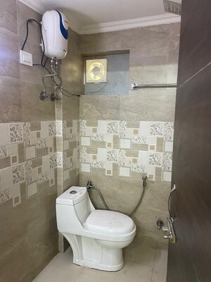 Bathroom in 1 RK Apartment at Pioneer Park Phase 1, Sector 61 – for Sale