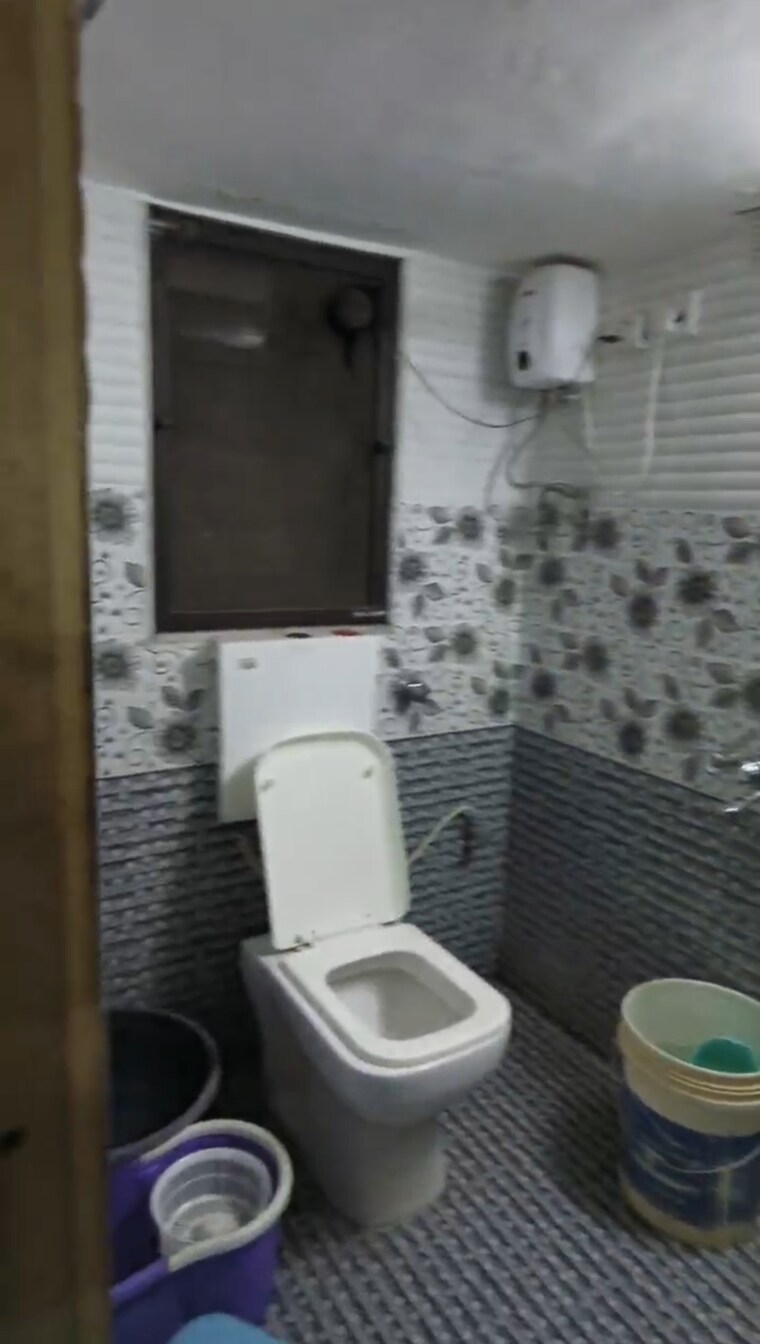 Bathroom, vasai west 3 Bedroom 1225 Sq.Ft. Builder Floor In Vasai West Palghar 8759793