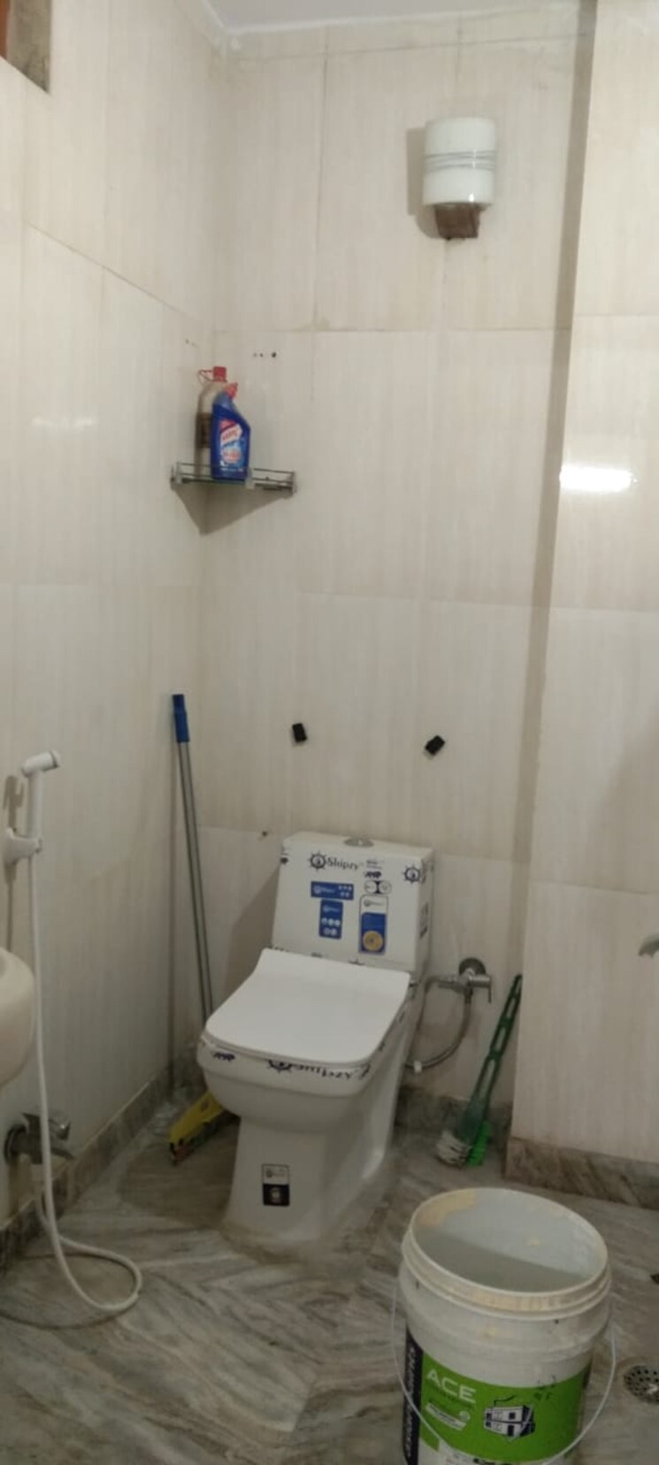 Bathroom, mehrauli 1 Bedroom 550 Sq.Ft. Builder Floor In Mehrauli Delhi 8759798