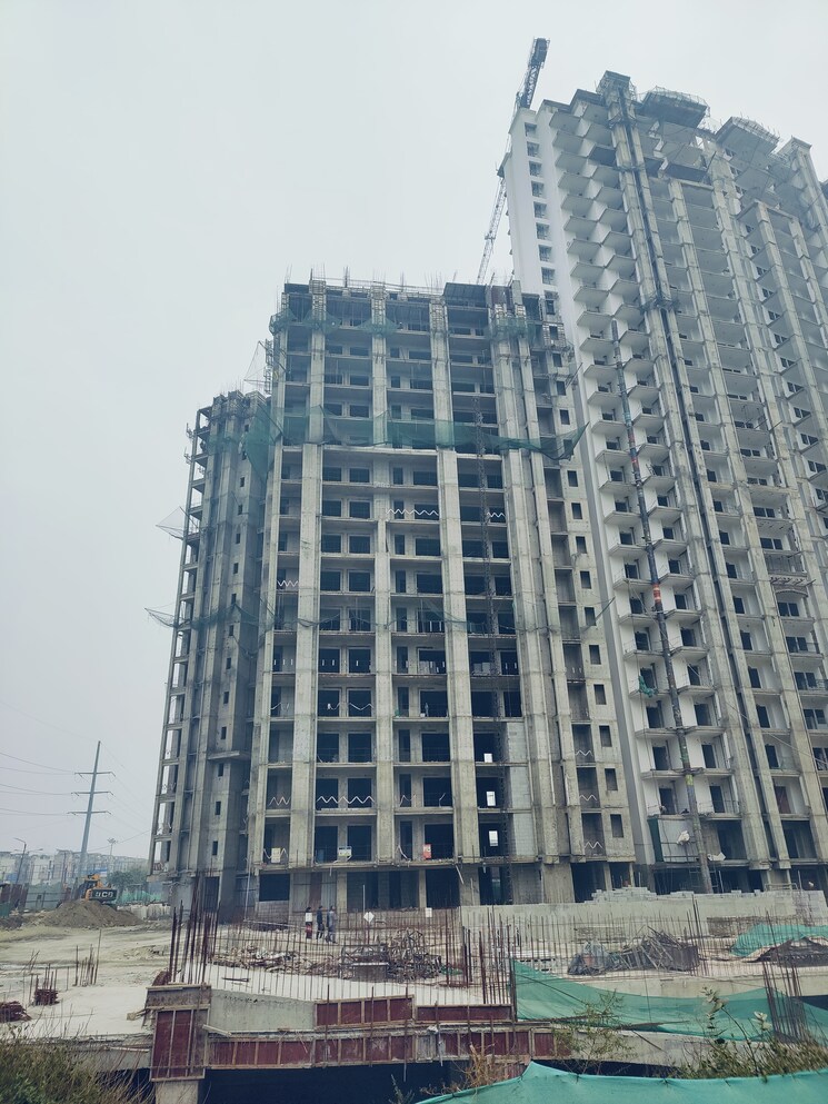 Exterior View, t-and-t-eutopia-phase-1 3 Bedroom 2190 Sq.Ft. Apartment In Siddharth Vihar Ghaziabad 8759806
