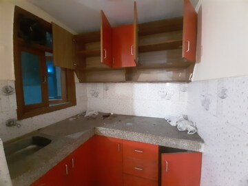 Kitchen in 1 BHK Builder Floor at Maidan Garhi – for Rent