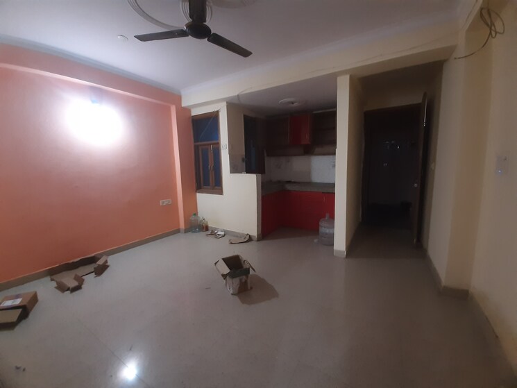 Room, maidan garhi 1 Bedroom 75 Sq.Yd. Builder Floor In Maidan Garhi Delhi 8759805