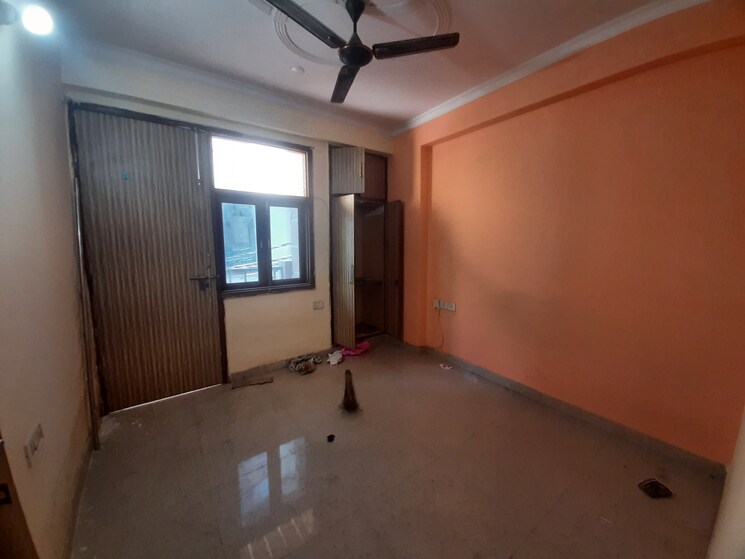 Room, maidan garhi 1 Bedroom 75 Sq.Yd. Builder Floor In Maidan Garhi Delhi 8759805