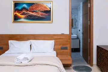 Bedroom in 1 BHK Builder Floor at Saket – for Rent