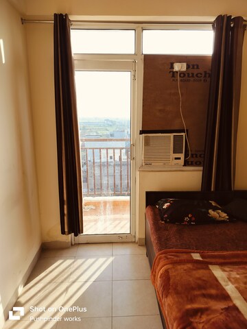 Master Bedroom in 2 BHK Apartment at Sector 6 Wave City – for Rent