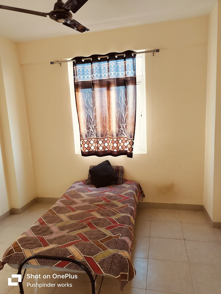 Bedroom, sector 6 wave city 2 Bedroom 700 Sq.Ft. Apartment In Sector 6 Wave City Ghaziabad 8759829