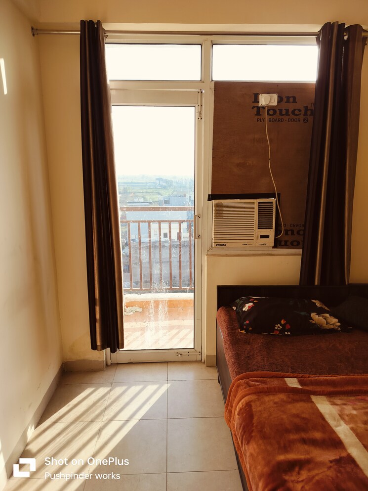 Room, sector 6 wave city 2 Bedroom 700 Sq.Ft. Apartment In Sector 6 Wave City Ghaziabad 8759829