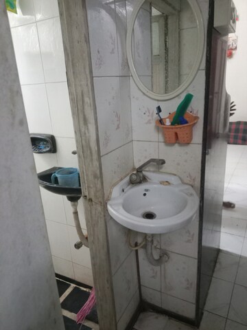 Bathroom in 1 BHK Apartment at Charming Apartment, Bhandup West – for Rent
